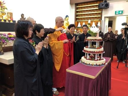 切糕祝願 Cake cutting & blessing
