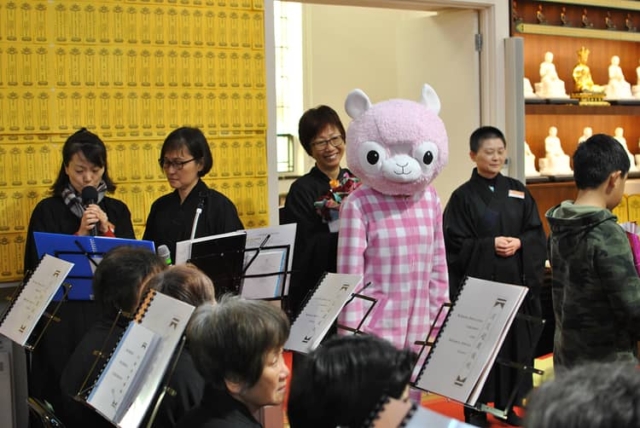 慶祝母親節 Mother's Day Celebration 慶祝母親節 Mother's Day Celebration