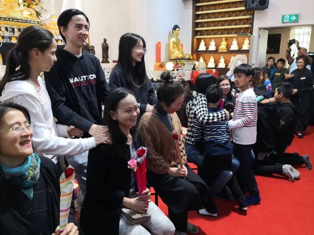 慶祝母親節 Mother's Day Celebration 慶祝母親節 Mother's Day Celebration