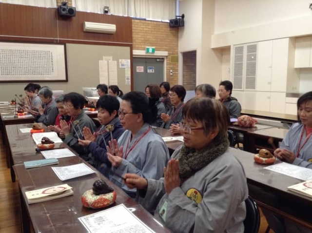 梵唄班 Chanting Class